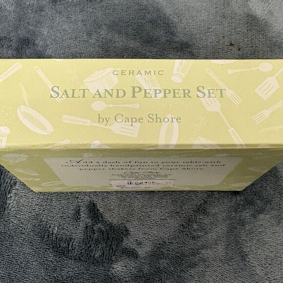 Nautical Cape Shore Sailboat Salt and Pepper Shakers NIB - Picture 5 of 5